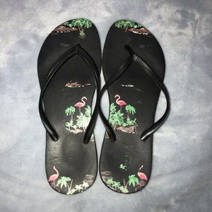 Forever 21 flip flops